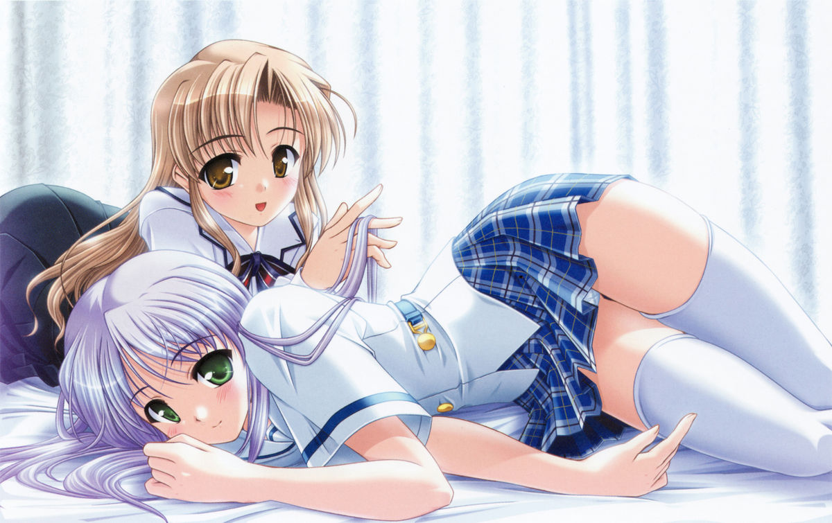 夜明け前よりるりいろな（クレセントラブ）パーフェクトビジュアルブック